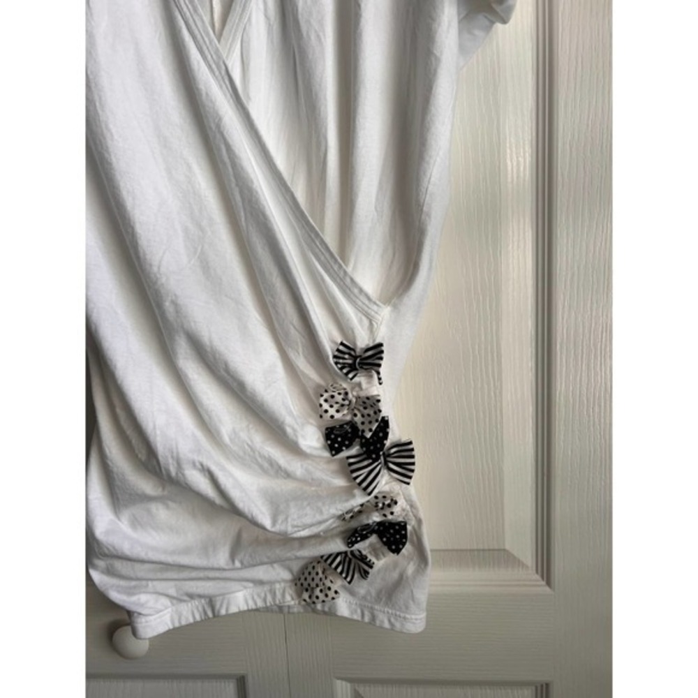1990s 1980s Vintage Tshirt, Black white Bow Ties, Made in Italy 90s Retro